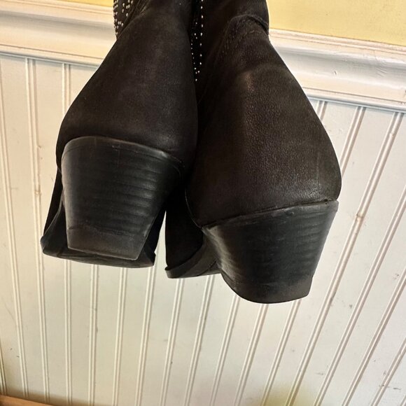 Vintage Black Suede Western Cowboy Boots With bird Detailing & Stacked Heels 7.5 - Picture 5 of 5